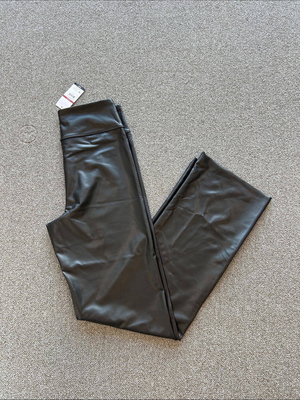 WSOFIA NWT  Size M Faux Leather Leggings — Black